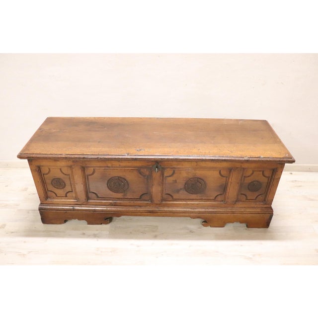 Antique Blanket Chest in Walnut, 1700s For Sale - Image 3 of 14