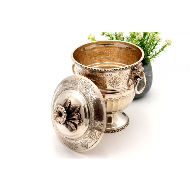 Metal Silver Urn with Lion Heads Engraved with Rings For Sale - Image 7 of 7