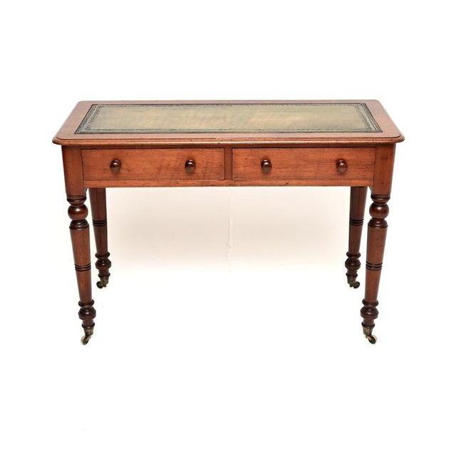 A superb antique Victorian leather top writing table / desk. This was made in England, it dates from around the 1860-1880...