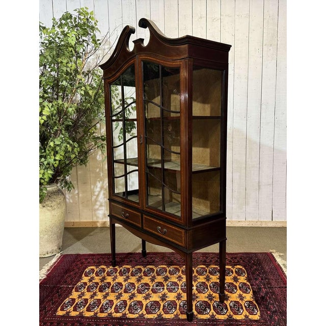 Late 19th Century English Mahogany Display Cabinet For Sale - Image 6 of 17