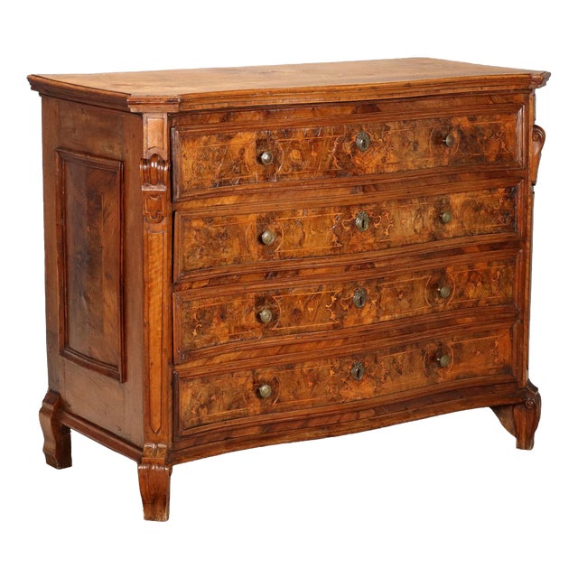 Antique Baroque Chest of 4 Drawers in Walnut, 18th Century For Sale