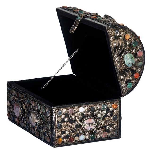 Black Vintage Handcrafted Moroccan Bejeweled Keepsake Box For Sale - Image 8 of 13