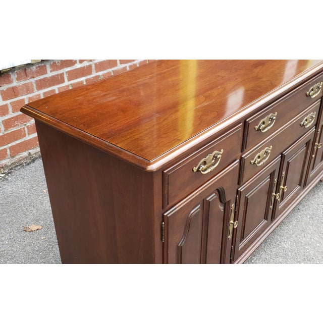 Kling Colonial Cherry Queen Anne Dining Room Buffet ...