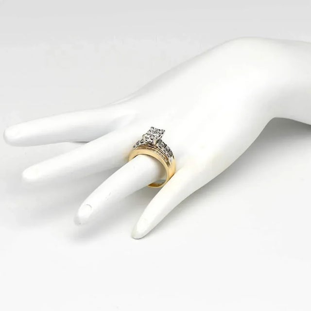 2000 - 2009 14KY Princess Cut Diamond(1.47) Statement Ring, size 7.5 For Sale - Image 5 of 5