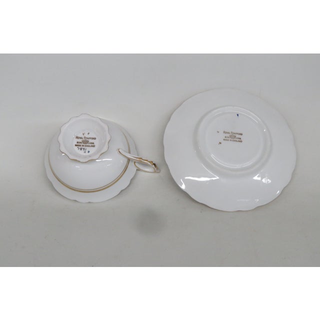 Royal Stafford Red Floral Garland Bone China Floral Tea Cup and Saucer Set 4651b For Sale In Miami - Image 6 of 18