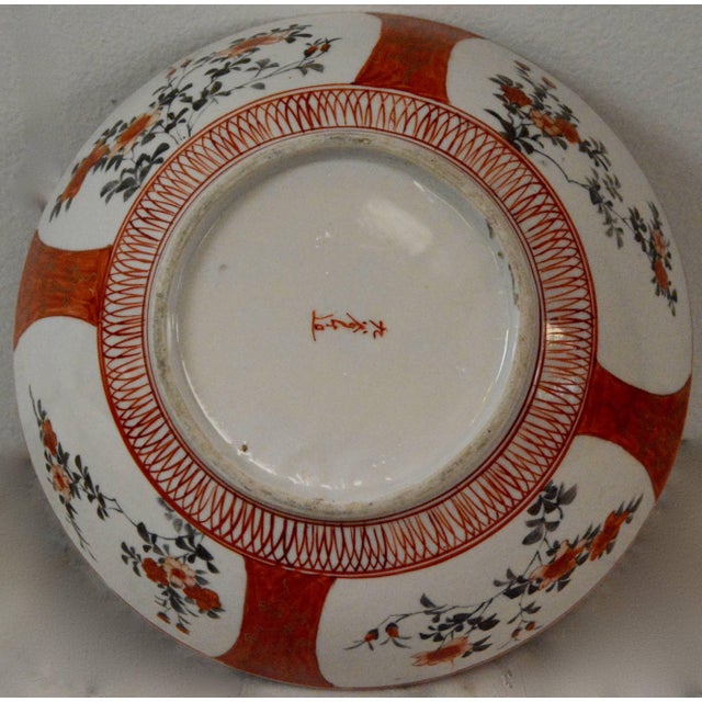 Early 19th Century Oriental Bowl With Flowers For Sale In Nashville - Image 6 of 7