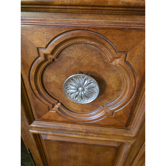 18th Century French Oak Armoire For Sale In Atlanta - Image 6 of 6