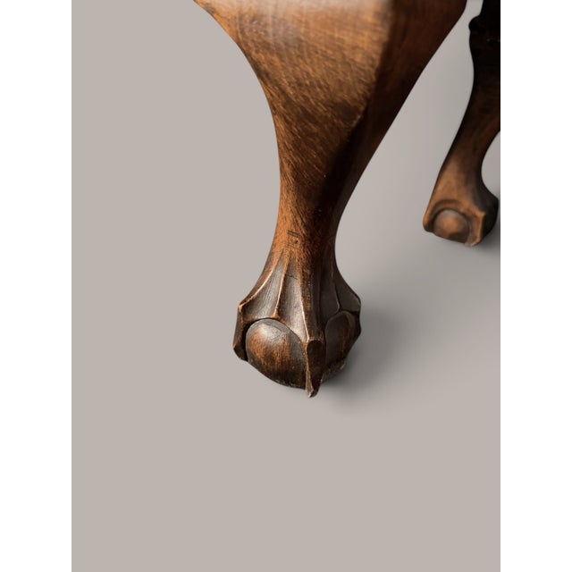 English Art Deco Display Cabinet in Figured Walnut, 1930 For Sale - Image 9 of 11