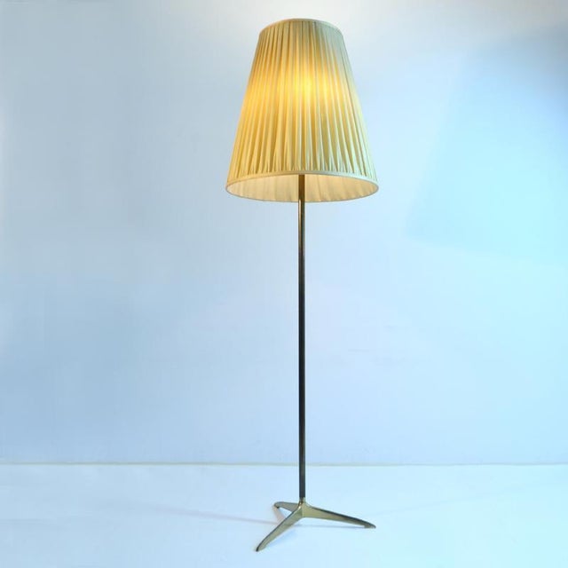 1950s Brass and Silk Floor Lamp by J. T. Kalmar for Kalmar, 1950s For Sale - Image 5 of 12