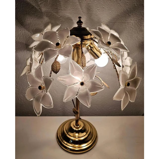 Gold Hollywood Regency Murano Glass Floral Table Lamp, Italy, 1970s For Sale - Image 8 of 11