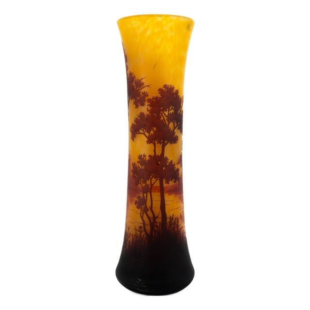 Art Nouveau Vase in Multilayered Glass from Daum Nancy, 1890s For Sale