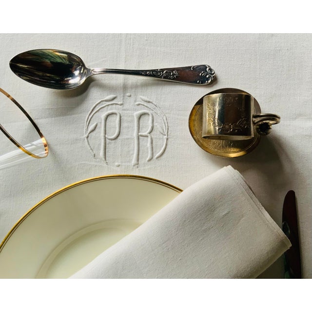 White 1890s French Linen Tablecloth & Napkins With Art Nouveau "Pr" Monogram For Sale - Image 8 of 9