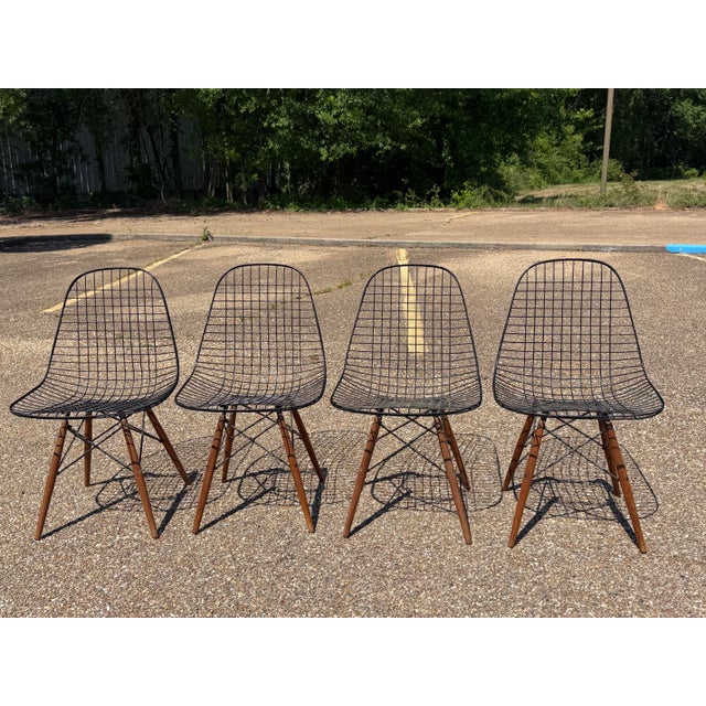 ⚡️ ICON STATUS: ACTIVATED ⚡️ The chair that turned industrial wire into high design… and still looks cooler than anything...