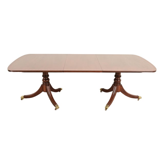 Henredon Georgian Banded Mahogany Double Pedestal Extension Dining Table, Newly Refinished For Sale