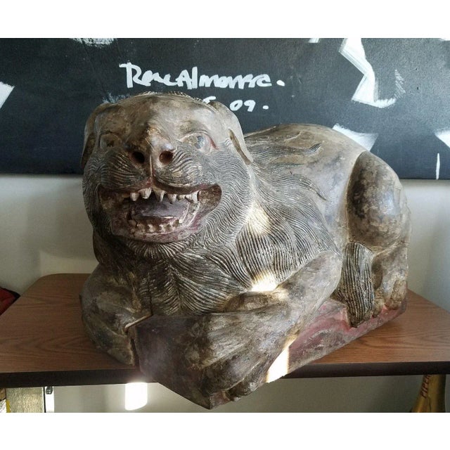 Rustic Early 19th Century Antique Continental Hand Carved Wood Lion Model For Sale - Image 3 of 10