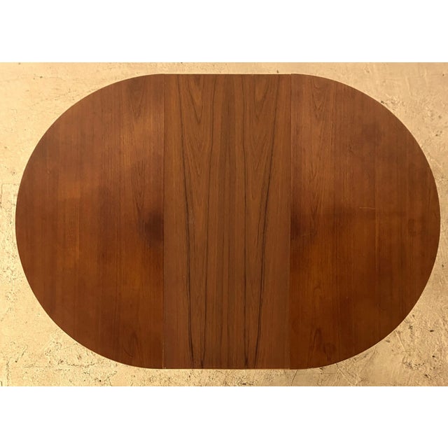 Mid 20th Century Modern Teak Round to Oval Dining Table For Sale - Image 9 of 13