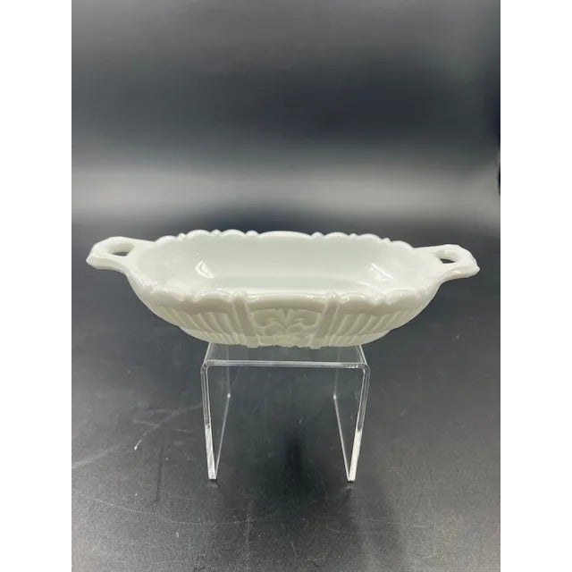 Collection of 6 Vintage Milk Glass Dishes For Sale - Image 4 of 12