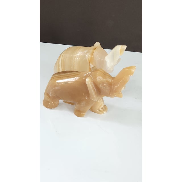 Pair of Vintage Hand-Carved Honey Onyx Elephant Figurines For Sale - Image 10 of 16