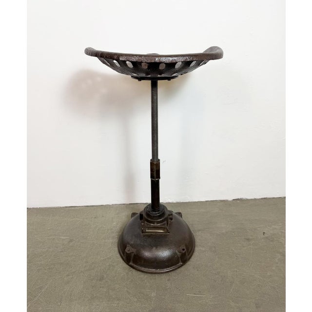 Vintage Industrial Swivel Chair, 1950s For Sale - Image 16 of 18