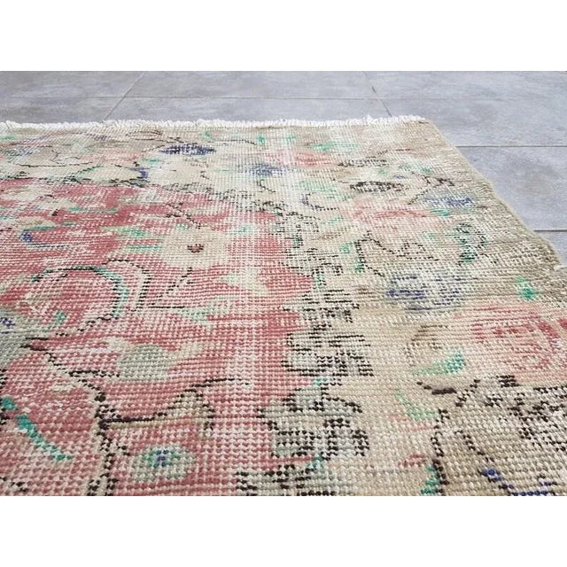 Burnt Orange 1960s 6x10 Geometric Design Floral Carpet For Sale - Image 8 of 10