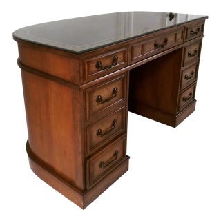 1960s Vintage Kidney Shape Leather Top Desk For Sale