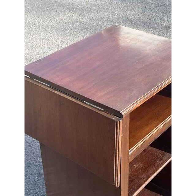 Edwardian Bedside Cabinet in Mahogany with Fold Out Flaps For Sale - Image 4 of 10