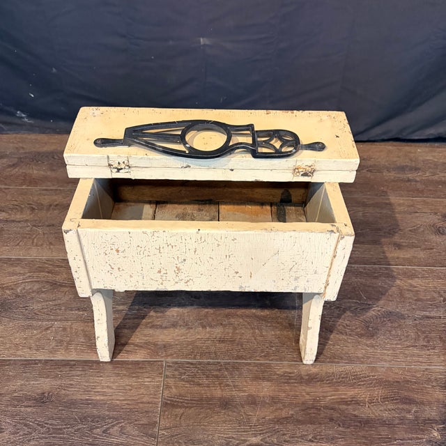 Antique Primitive Shoe Shine Bench for Cobbler With Cast Iron Foot Rest For Sale In Portland, ME - Image 6 of 9