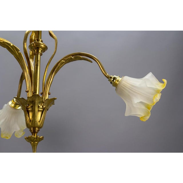 Metal French Art Nouveau Brass and Glass 3-Light Iris-Shaped Chandelier, 1910s For Sale - Image 7 of 18