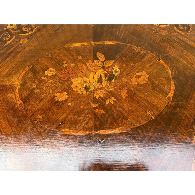 Antique French Napoleon III-style Marquestry Inlaid Coffee Table For Sale - Image 4 of 18