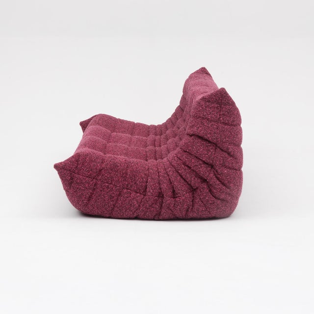 Ligne Roset Togo 3-Seater in Wild Berry Bouclé - Vintage Restored & Authentic For Sale In New York - Image 6 of 18