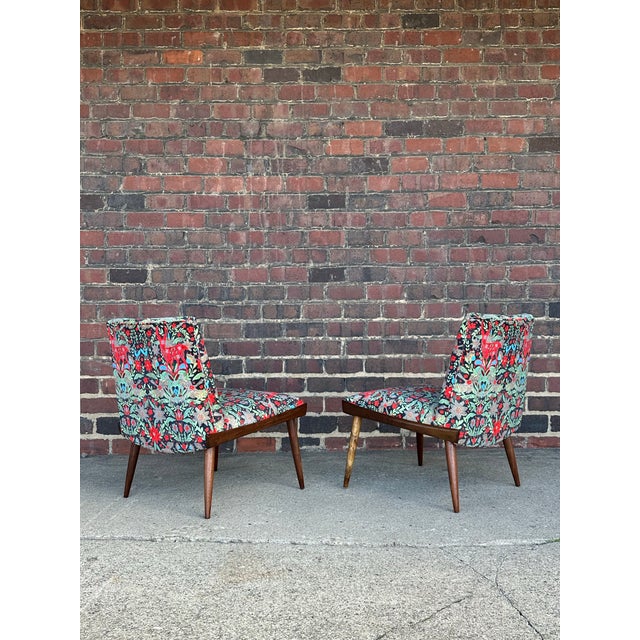 Kroehler Pair of Kroehler Slipper Chairs Mind the Gap Fabric For Sale - Image 4 of 11