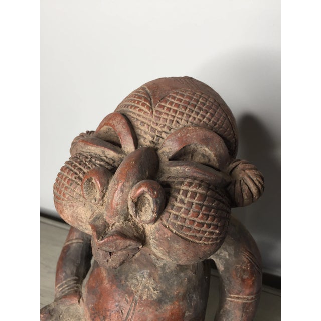 Figurative African Terracotta Tikar House God From Cameroon For Sale - Image 3 of 11