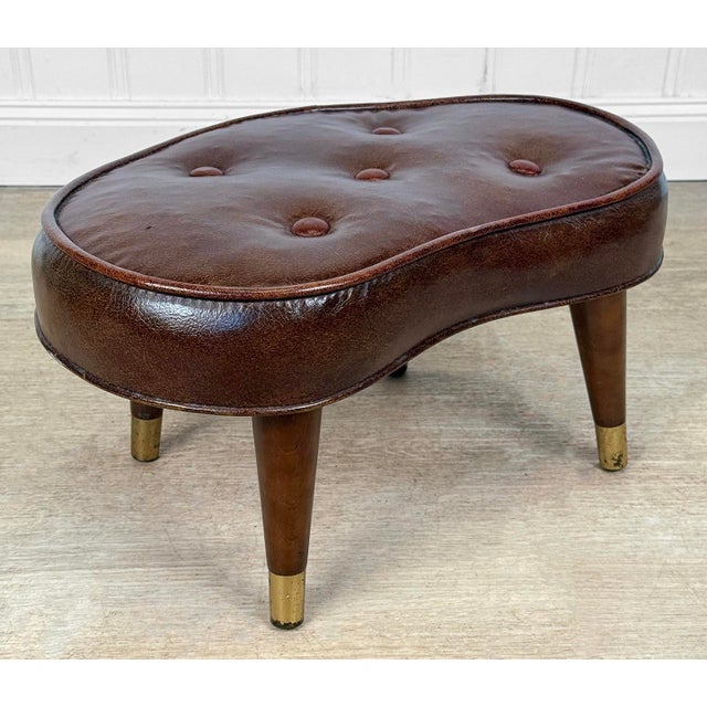 Mid-Century Modern Mid-Century Button Tuft Brown Vinyl Kidney Footstool Ottoman For Sale - Image 3 of 10