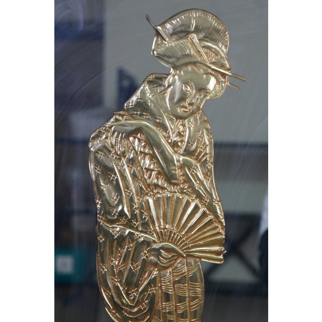 Mid 20th Century Hollywood Regency Chinoiserie Gold Embossed Geisha Wall Vanity Mirror MCM 27" For Sale - Image 5 of 11