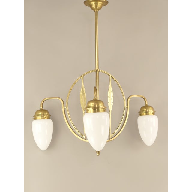 1920s Art Deco Opal Screen Chandelier from Wiener Werkstätte, 1920s For Sale - Image 5 of 10