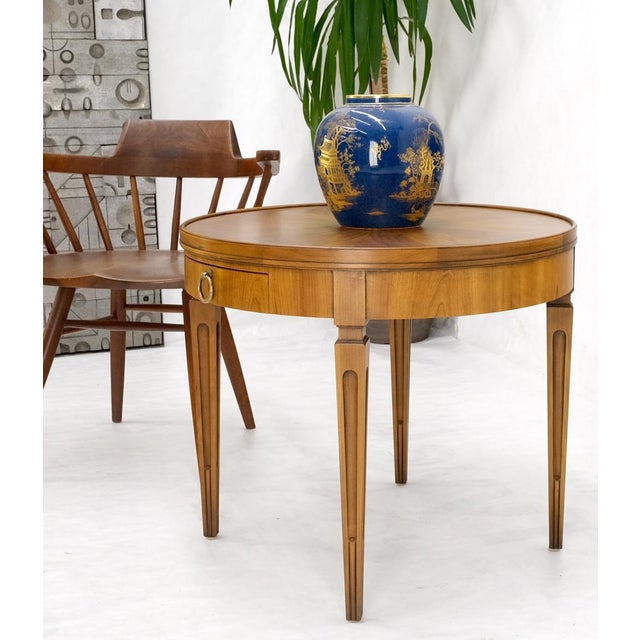 Baker walnut round sunburst pattern gallery top drawer side lamp table stand.