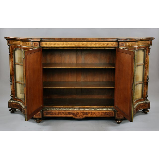 19th Century Victorian English Burl Walnut Marquetry Credenza attributed to Gillow For Sale - Image 18 of 18