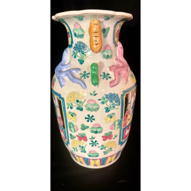 1950s Chinese Medallion Vase With Applied Dragons For Sale - Image 10 of 12