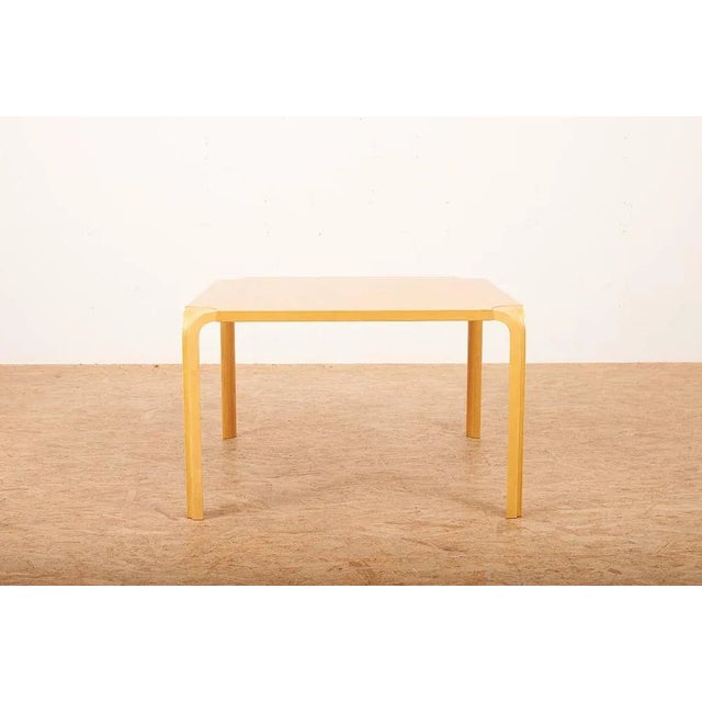 Coffee Table in Birch by Alvar Aalto for Artek, 1954 For Sale - Image 11 of 11