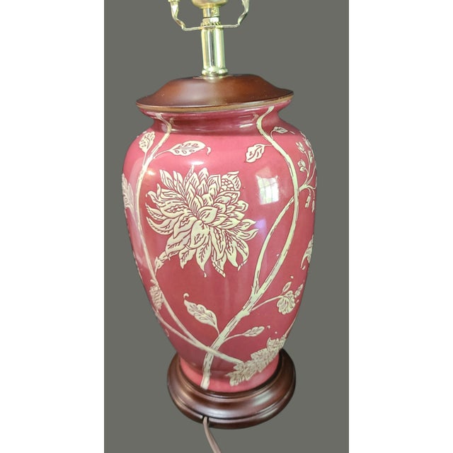Red Vintage Asian Inspired Painted Chrysanthemum Floral Red Table Lamp For Sale - Image 8 of 10
