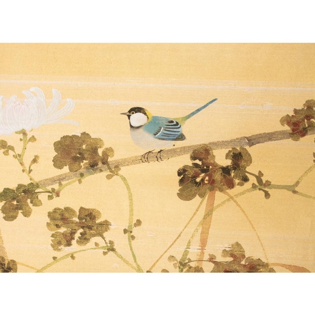 "Tit and Chrysanthemums", Showa Era Japanese Painted Silk Bybu Screen For Sale - Image 10 of 18