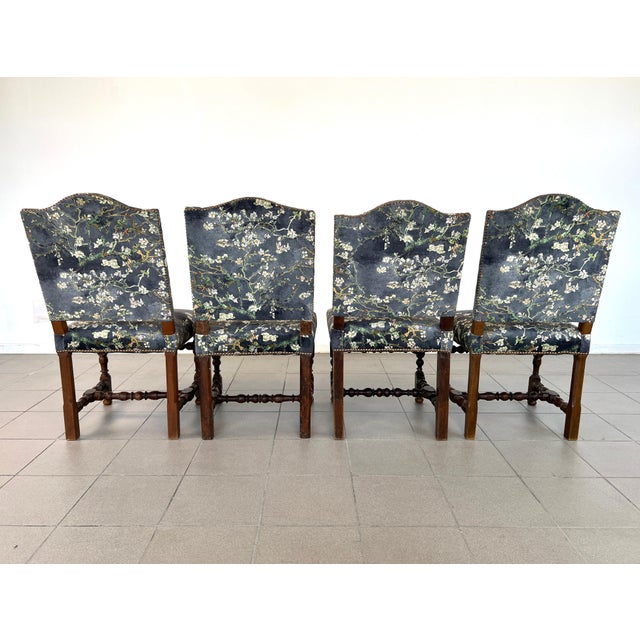 Vintage Louis XIII Style Dining Chairs – Set of 4 For Sale In New York - Image 6 of 12