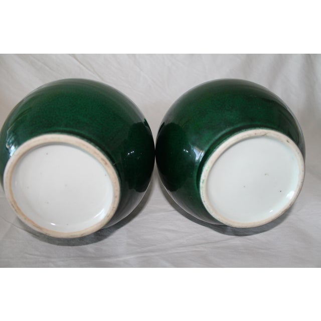 Chinese Pair of 19th Century Chinese Green Porcelain Vases For Sale - Image 3 of 10