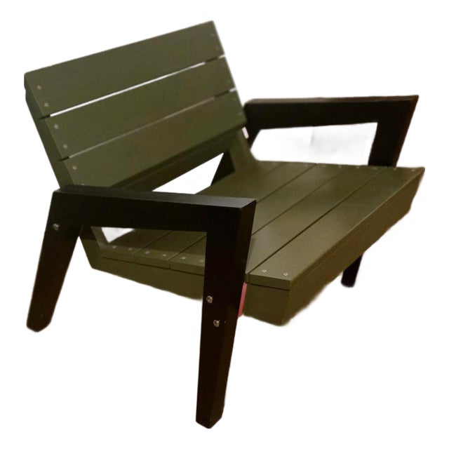 Vívo Occasional Chair by Rob Edley Welborn For Sale