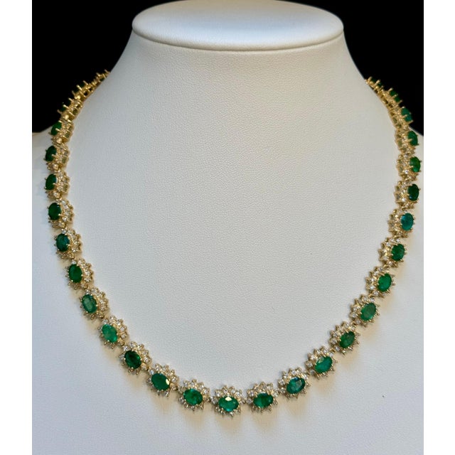 Arts & Crafts 35 Ct Oval Shape Natural Zambian Emerald & 20 Carat Diamond Necklace , 17 Inch For Sale - Image 3 of 18