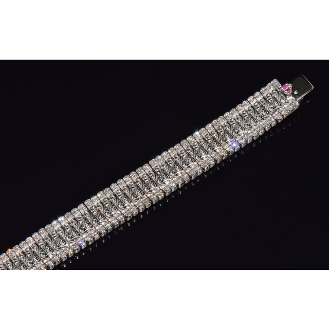 Authentic Roberto Coin 18k White Gold 2.08Cts Natural Diamond Flexible Link Bracelet For Sale - Image 4 of 17