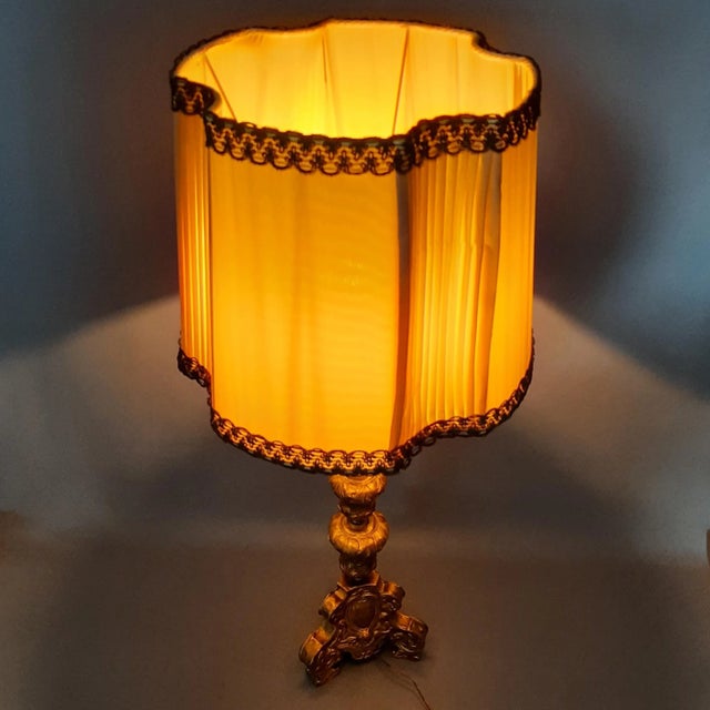 Antique Table Lamp in Wood and Brass, 1890s For Sale - Image 6 of 18
