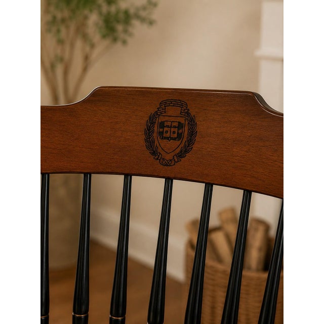 American Vintage Yale University Windsor Armchair With Lux Et Veritas Crest – Collegiate Library Chair For Sale - Image 3 of 16