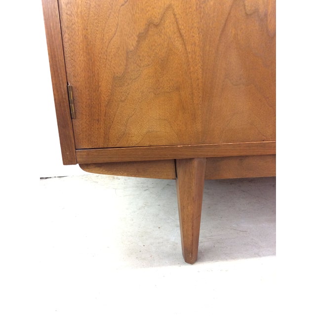 Mid Century Modern Credenza With Unique Diamond Front Cabinet Doors by Albert Parvin for American of Martinsville For Sale In New York - Image 6 of 12