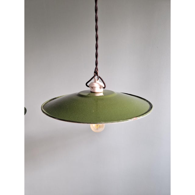Vintage Industrial Pendant Lights in Green Enameled Sheet Metal and Porcelain, 1940s, Set of 3 For Sale - Image 15 of 18